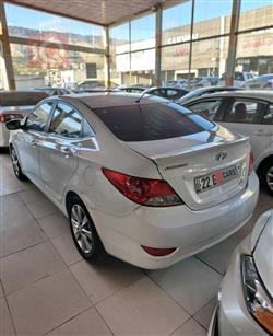 هيونداي أكسنت